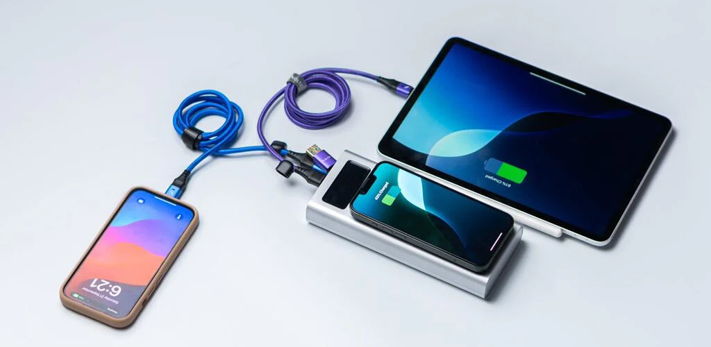 240W Snellader Kubus 5-Poorts - USB C PD Oplader Met Controlelampje | Voor Telefoon, Laptop En Tablet
